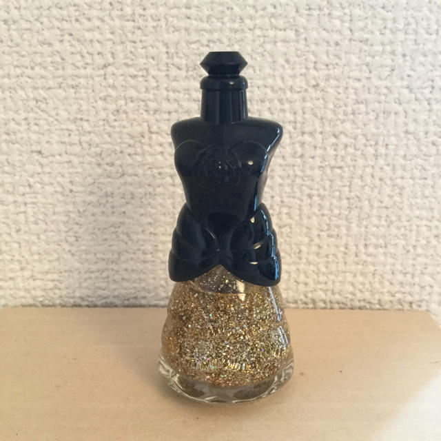 ANNA SUI(アナスイ)のアナスイ ラメネイル コスメ/美容のネイル(マニキュア)の商品写真