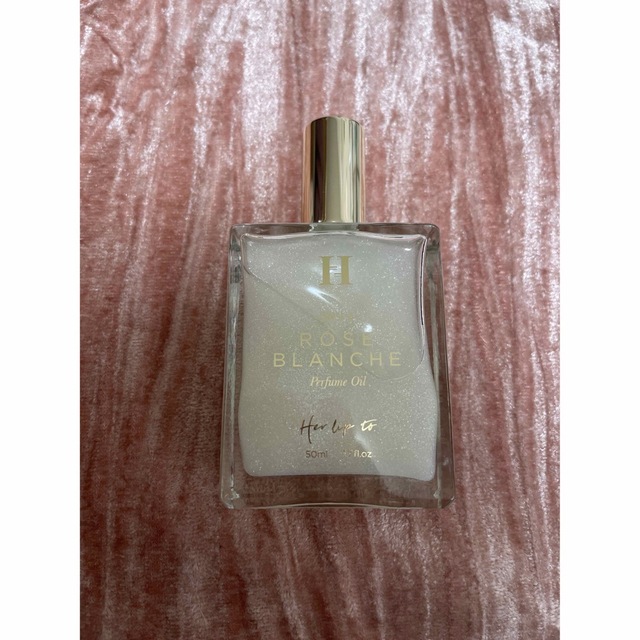 Her lip to(ハーリップトゥ)のPerfume Oil - ROSE BLANCHE - ♥Her lip to コスメ/美容の香水(香水(女性用))の商品写真