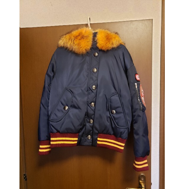 miumiu(ミュウミュウ)のmiumiu ダウン レディースのジャケット/アウター(ダウンジャケット)の商品写真