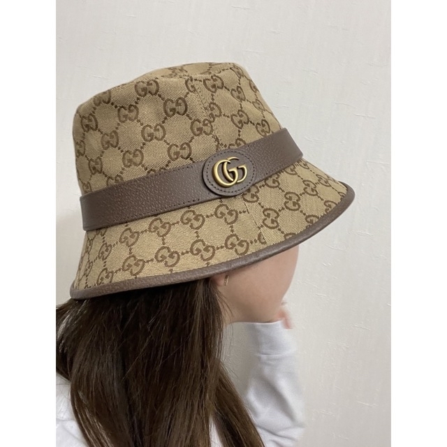 Gucci(グッチ)のGUCCI GGキャンバス　バケットハット　フェドラハット レディースの帽子(ハット)の商品写真