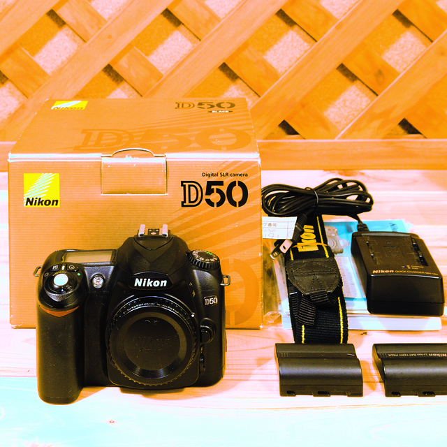 ニコン　Nikon D50　ボディデジタル一眼