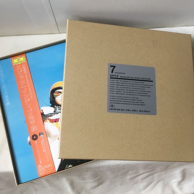安い超高品質 スピッツSpitzアナログカラーレコード7枚と限定BOX www
