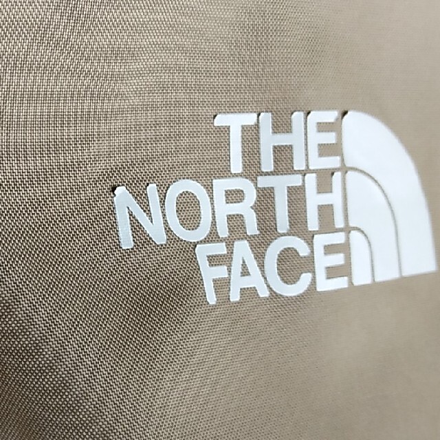 THE NORTH FACE(ザノースフェイス)のヤギ様専用です。ノースフェイス　コーチジャケット　ベージュ　パタゴニア　ビームス メンズのジャケット/アウター(ナイロンジャケット)の商品写真