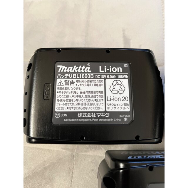マキタ　Makita 純正18V バッテリー　BL1860B