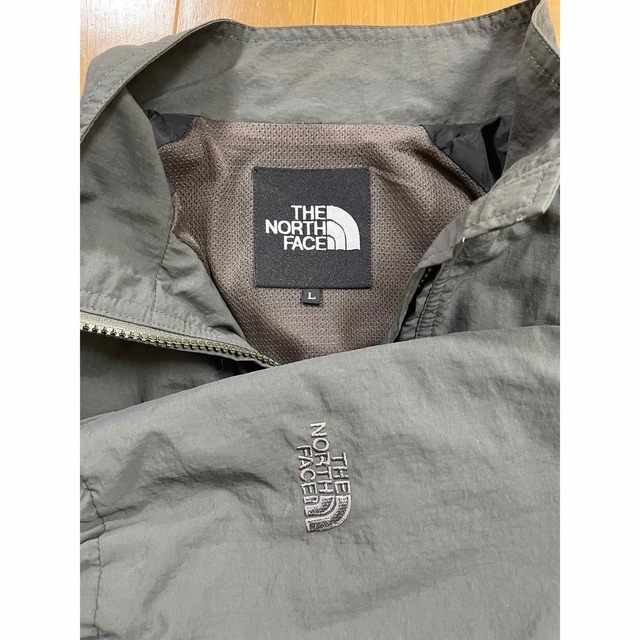 ノースフェイス　NORTH FACE  モスグリーン　ウインドブレーカー　L