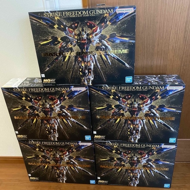 定番の中古商品 BANDAI - FROM JAPAN 模型/プラモデル 定番の中古商品 BANDAI - FROM JAPAN 模型/プラモデル