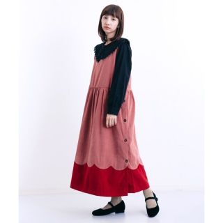 メルロー(merlot)の【専用出品中】merlot スカラップバイカラージャンスカワンピ(ロングワンピース/マキシワンピース)