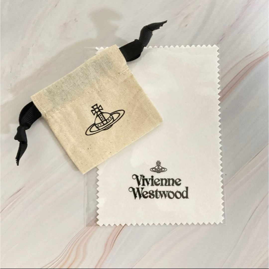 Vivienne Westwood(ヴィヴィアンウエストウッド)のヴィヴィアン  カラーオーブネックレス ブラック レディースのアクセサリー(ネックレス)の商品写真