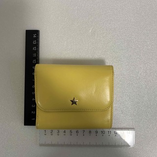 アニエスベー 黄色 agnes b. 三つ折財布 財布 中古 全体的に薄汚れ有り