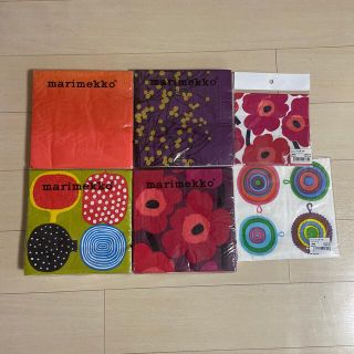 marimekko  マリメッコ　ペーパーナプキン　まとめて　８４枚(その他)