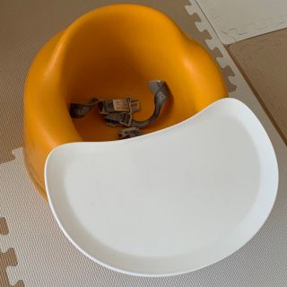 バンボ(Bumbo)の【美品】バンボ　ベビーソファ　プレート付き(その他)