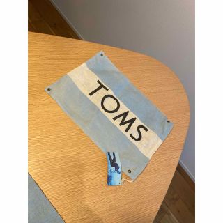 トムズ(TOMS)のTOMS カバー(ポーチ)