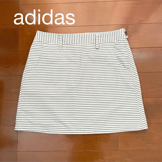 adidas(アディダス)のアディダス adidas ゴルフスカート Mサイズ スポーツ/アウトドアのゴルフ(ウエア)の商品写真