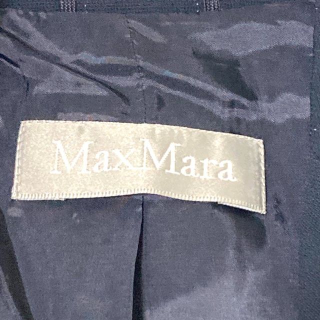 Max Mara(マックスマーラ)のマックスマーラ　パンツスーツ　ダークネイビー　38　38　美品　ストライプ レディースのフォーマル/ドレス(スーツ)の商品写真