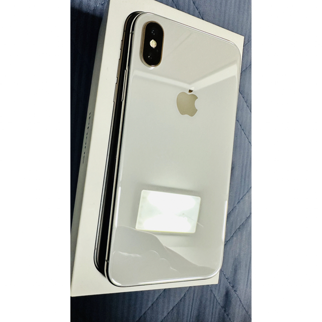 iPhoneX 256GB(シルバー)docomo SIMロック解除済み iPhoneX 256GB(シルバー)docomo SIMロック解除済み