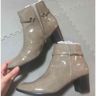 エンチャンテッド(enchanted)のショートレインブーツ👢ベージュ24.5cm~25.5cm(レインブーツ/長靴)