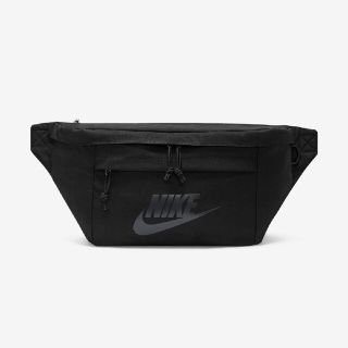 ナイキ(NIKE)のナイキ テック　ウエストポーチ　ヒップパック (10L)(ボディーバッグ)