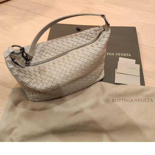 BOTTEGA VENETA ボッテガヴェネタ ショルダーバッグ フュメ