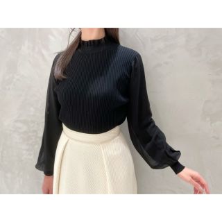 エムプルミエ フリル ニット/セーター(レディース)の通販 65点 | M ... エムプルミエ✨今期大人気フリルネックニット✨
