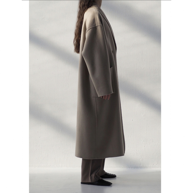 IENA(イエナ)の【Na.e】Shawl Collar Wool Coat_greige（ロング） レディースのジャケット/アウター(ロングコート)の商品写真