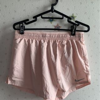 ナイキ(NIKE)のナイキ★ピンクショートパンツ(ショートパンツ)