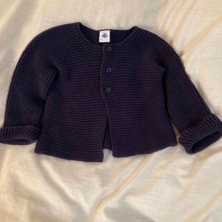 プチバトー(PETIT BATEAU)のプチバトー　ケーブルニットカーディガン　24m 86cm ネイビー(カーディガン/ボレロ)