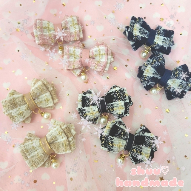 ハンドメイドお色コメントください♡♡シンプル小さめツイードころりんツインヘアクリップ