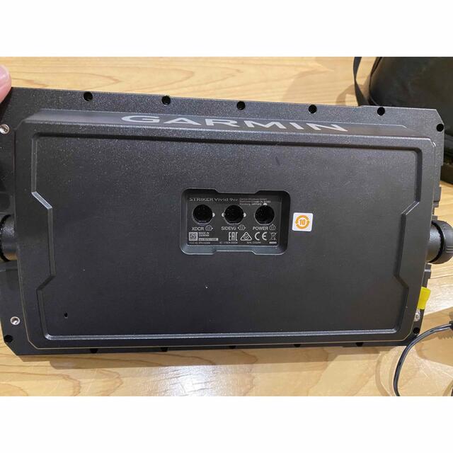 ガーミン ストライカービビッド9sv (日本語対応版) 振動子 ガーミン ストライカービビッド9sv (日本語対応版) 振動子