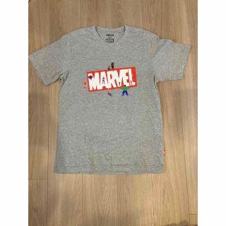 ユニクロ(UNIQLO)のマーベル　marvel Tシャツ　メンズLサイズ(Tシャツ/カットソー(半袖/袖なし))