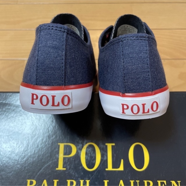 POLO RALPH LAUREN(ポロラルフローレン)の新品　ポロラルフローレン　スニーカー　24cm レディースの靴/シューズ(スニーカー)の商品写真