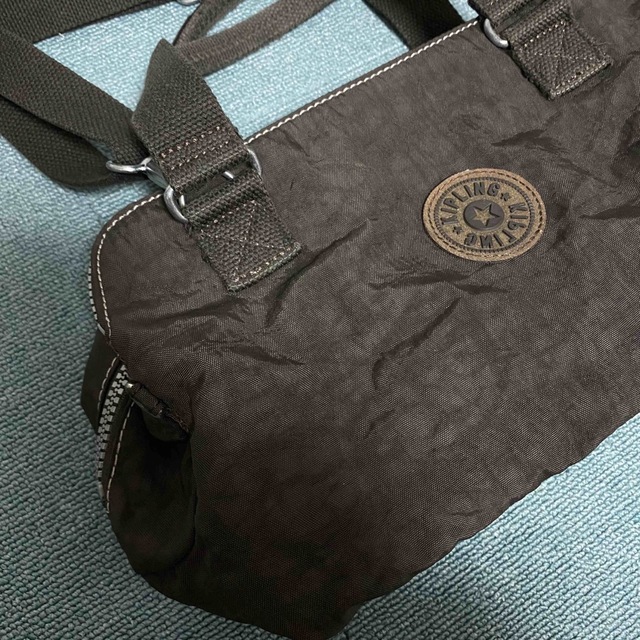 kipling(キプリング)のKIPLING ショルダーバッグ　ナイロン ブラウン系 レディースのバッグ(ショルダーバッグ)の商品写真