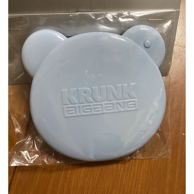 BIGBANG(ビッグバン)の新品未開封　BIGBANG KRUNK ミラー エンタメ/ホビーのタレントグッズ(ミュージシャン)の商品写真