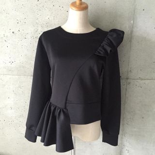 マルタンマルジェラ(Maison Martin Margiela)の未使用品  マルタンマルジェラ フリルトップス 黒(カットソー(長袖/七分))