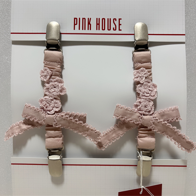 PINK HOUSE(ピンクハウス)のピンクハウス　お花モチーフ付　たくし上げクリップ　くすみピンク レディースのファッション小物(その他)の商品写真