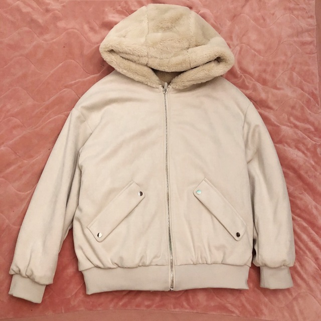 ZARA - ZARA リバーシブルボンバージャケット エクリュ Mの通販 ZARA - ZARA リバーシブルボンバージャケット エクリュ Mの通販