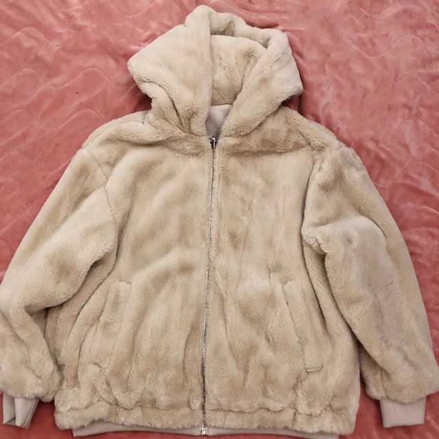 ZARA - ZARA リバーシブルボンバージャケット エクリュ Mの通販 ZARA - ZARA リバーシブルボンバージャケット エクリュ Mの通販
