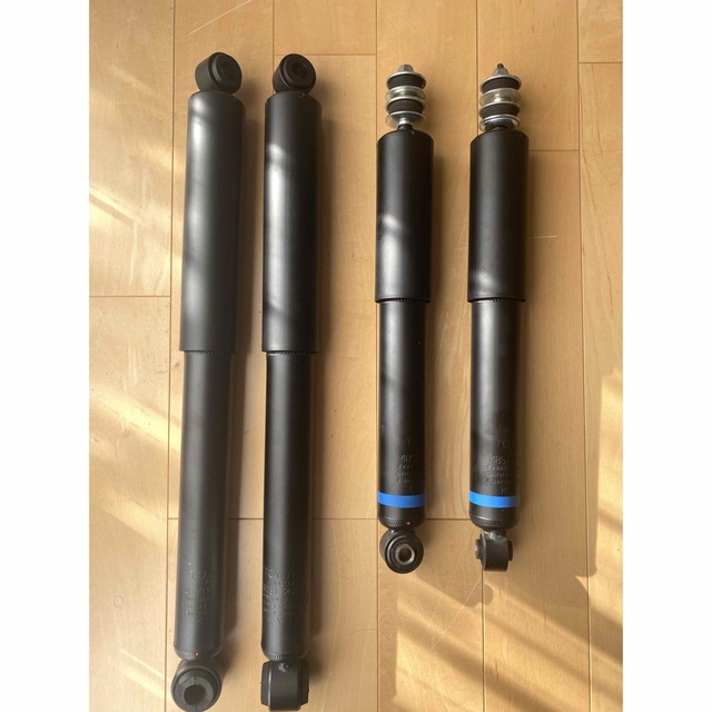 ハイエース6型S-GL 純正ショック 4WD | workoffice.com.uy