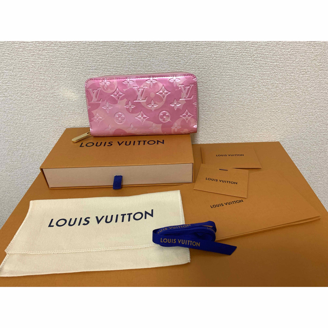 お歳暮 LOUIS VUITTON - ルイヴィトン ジッピーウォレット 日本限定 長