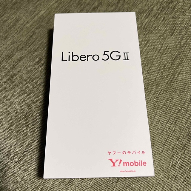 ZTE Libero 5G II A103ZT ホワイトスマートフォン本体