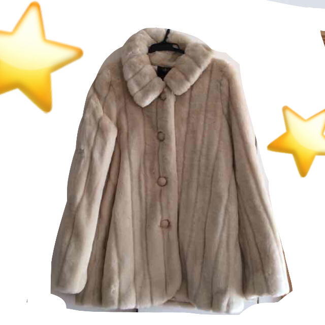 ROJITA(ロジータ)のロジータ ファーコート レディースのジャケット/アウター(毛皮/ファーコート)の商品写真