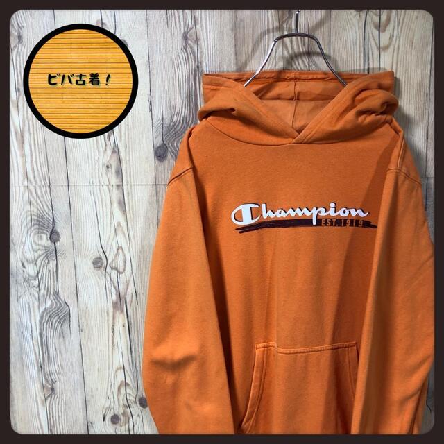 Champion(チャンピオン)の『オレンジ』90s 古着 チャンピオン パーカー XL デカロゴ メンズのトップス(パーカー)の商品写真