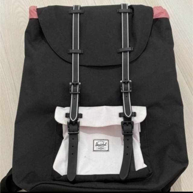 HERSCHEL(ハーシェル)の【ハーシェル】バックパック レディースのバッグ(リュック/バックパック)の商品写真