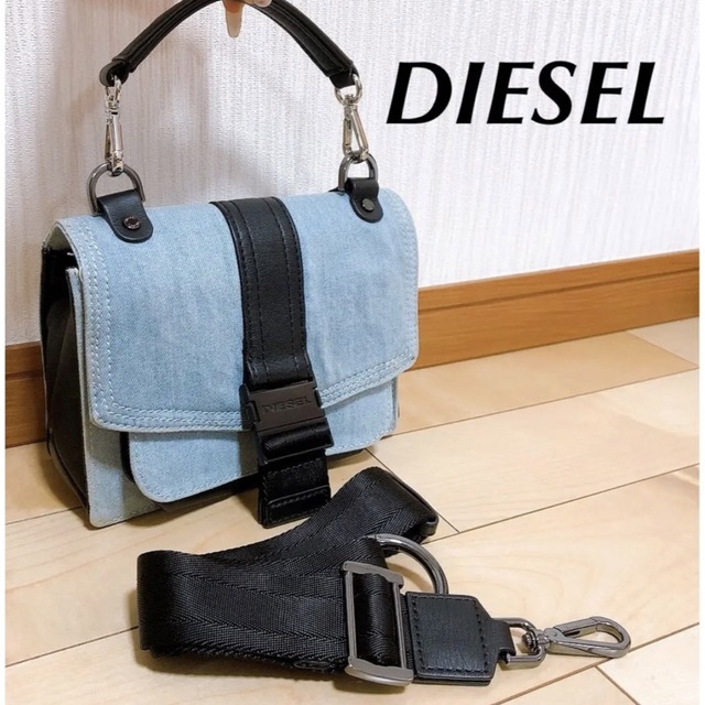 ショルダーベルト付き◎ディーゼルらしいデニム生地★ DIESEL バッグショルダーバッグ