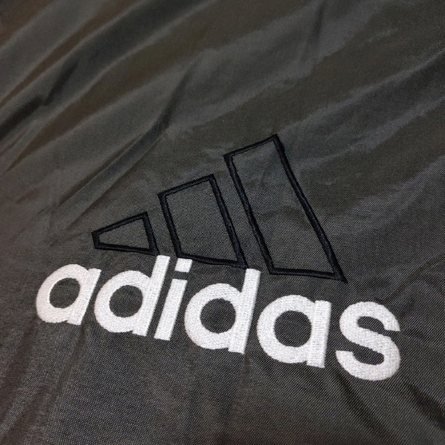 adidas(アディダス)の【adidas】ほぼ未使用レベル♪　90s ナイロンダウンジャケット　M レディースのジャケット/アウター(ナイロンジャケット)の商品写真