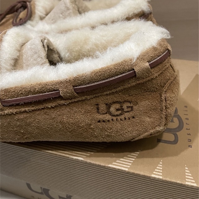 UGG モカシン