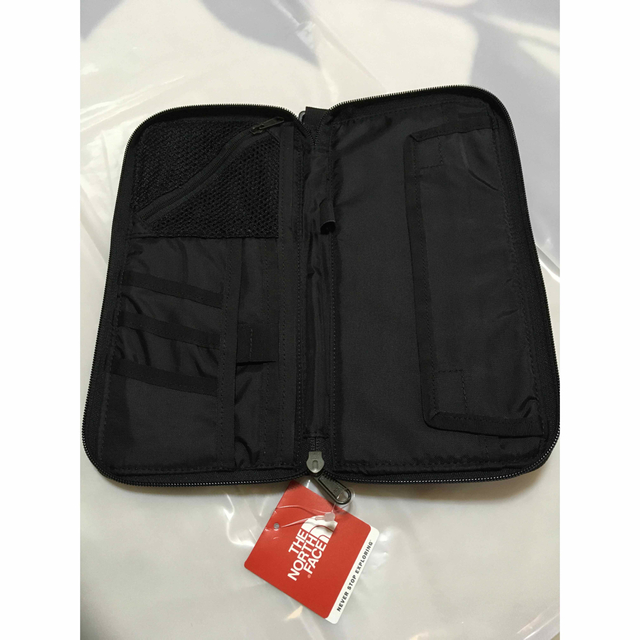 THE NORTH FACE(ザノースフェイス)のTHE NORTH FACE Supreme 財布　新品　正規品　ポーチ メンズのファッション小物(長財布)の商品写真