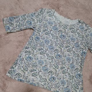 美品 半袖Tシャツ 5分袖 ペイズリー 水色 青 ストレッチTシャツ 上品(Tシャツ(半袖/袖なし))