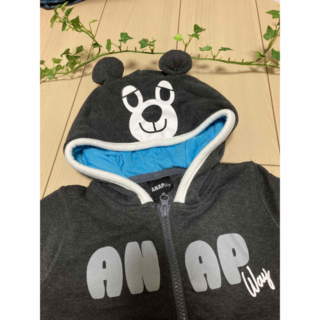 ANAP(アナップ)のANAPway  もこもこ裏起毛　パーカー　95 キッズ/ベビー/マタニティのキッズ服男の子用(90cm~)(ジャケット/上着)の商品写真