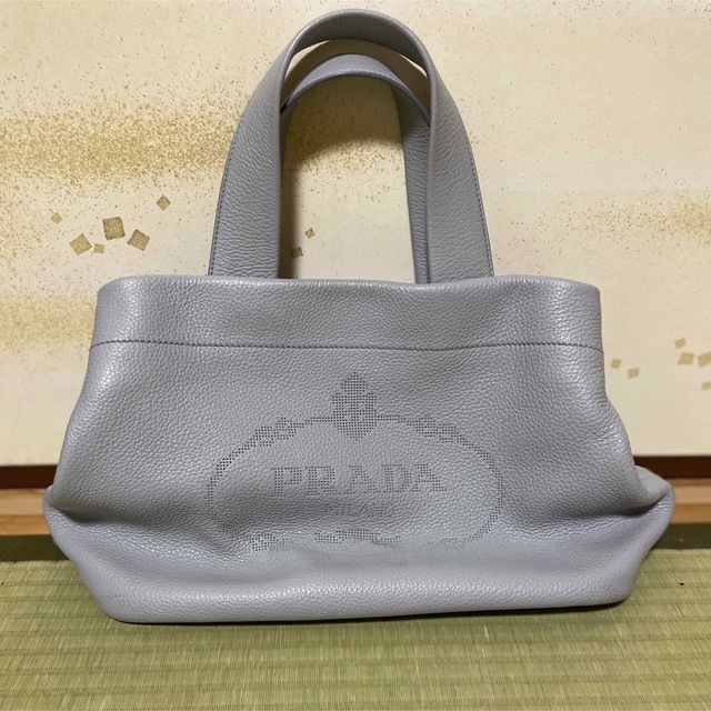 PRADA  レザーバッグ