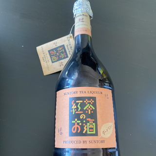 【古酒】サントリー 紅茶のお酒 720ml ダージリン　リキュール(リキュール/果実酒)
